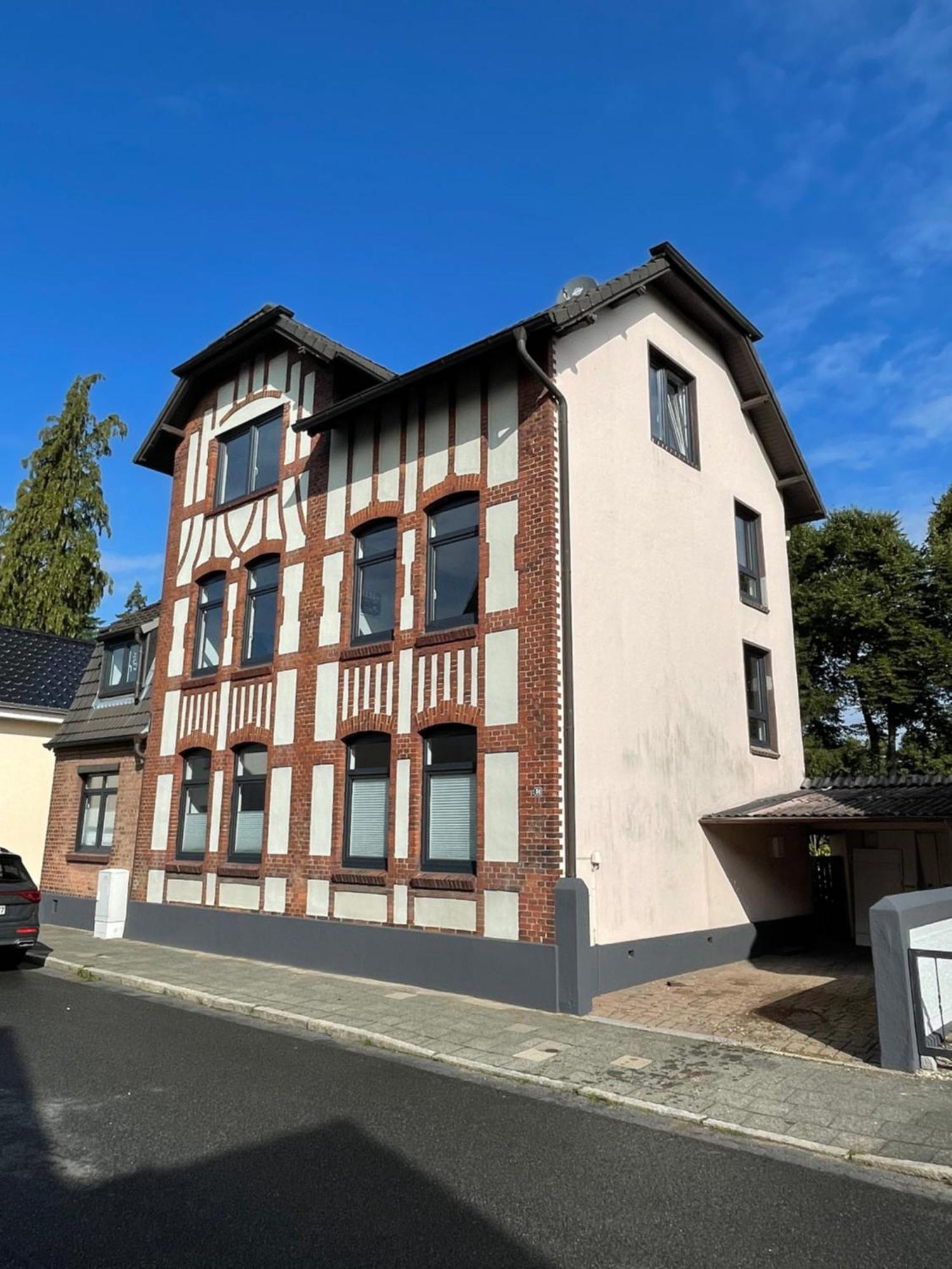 Studioappartement Mit Privatgarten In Ruhiger Wohnsiedlung 노이뮌스터 외부 사진